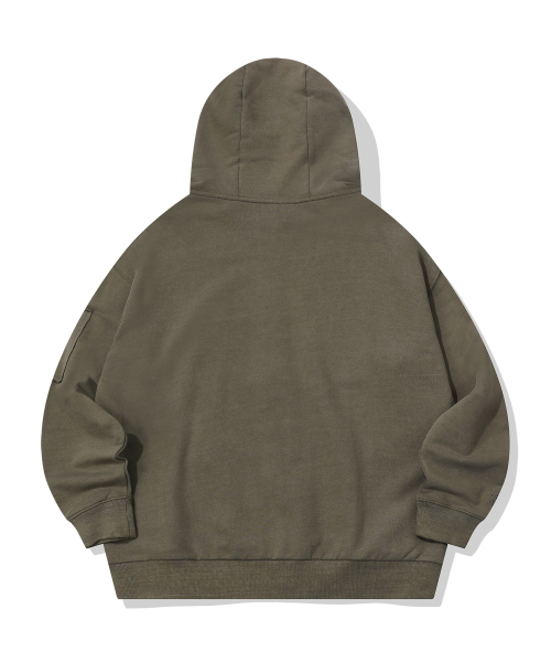 EPISODE UNTITLED(エピソードアンタイトルド)の「SYMBOL MATCH PIGMENT ZIP-UP HOODIE_KHAKI(パーカー・レディース・その他・2/3)」の2枚目の写真