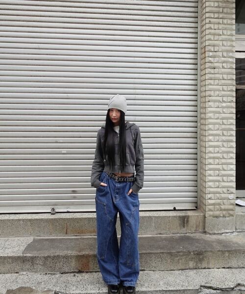 EPISODE UNTITLED(エピソードアンタイトルド)の「SYMBOL MATCH PIGMENT ZIP-UP HOODIE_KHAKI(パーカー・レディース・その他・2/3)」の12枚目の写真