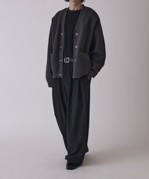 Lui's（ルイス）の「ゴールドTバーカーディガン（カーディガン/ボレロ・メンズ・ブラック/チャコールグレー・S/M）」の20枚目の写真