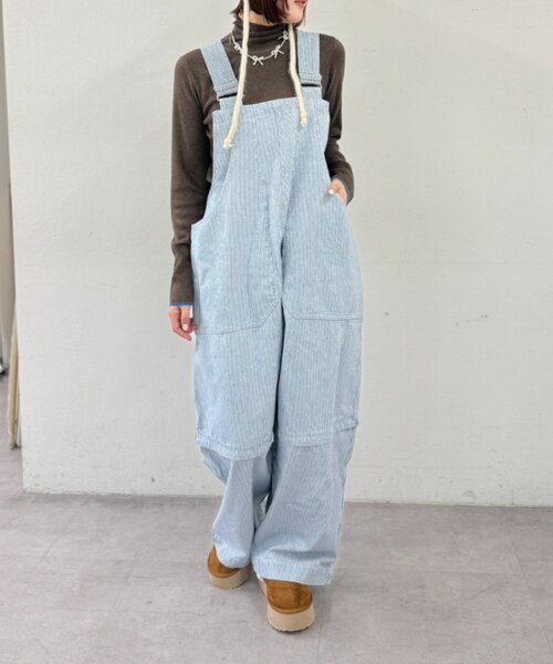 w closet（ダブルクローゼット）の「ヒッコリーサロペット（サロペット/オーバーオール・レディース・ブラック/ブルー・FREE）」の2枚目の写真