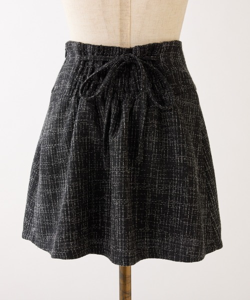 【新品未使用】PRADA ツイードプリーツスカート Prada Re-Nylon プリーツ スカート | ブラック | FARFETCH JP