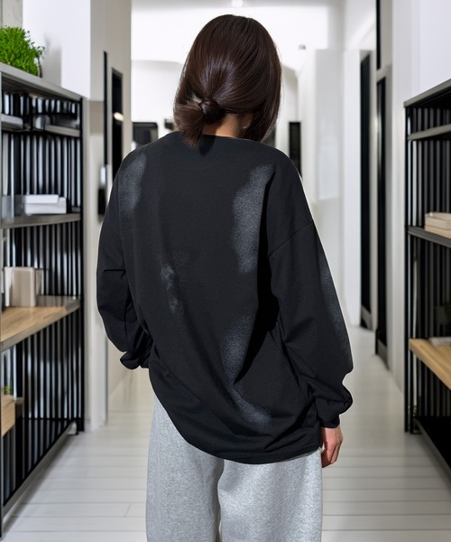Candlestick（キャンドルスティック）の「ヴィンテージ サンドブラスト ライク タギング ストリート ロンT 韓国ストリート（Tシャツ/カットソー・レディース・ブラック系1/ブラウン/ブラック系2/スミクロ/ブラック/ホワイト系・M/LL/L）」の8枚目の写真