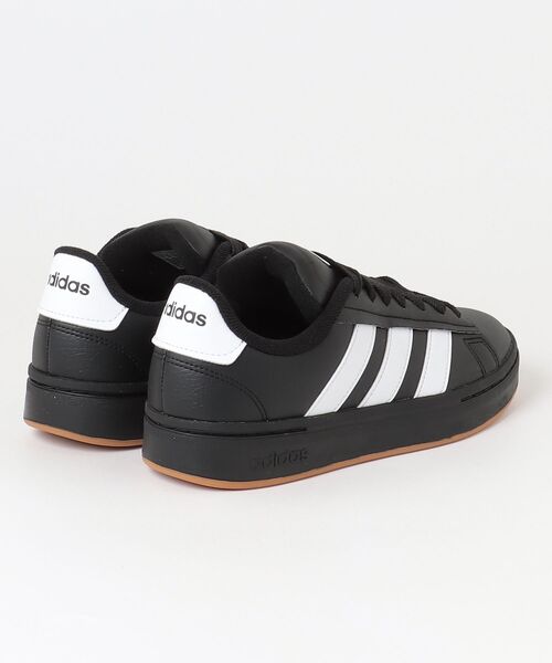 adidas（アディダス）の「【別注】アディダス adidas グランドコート アルファ00s 限定コラボ（スニーカー・メンズ・ブラック×ホワイト・25.0cm/25.5cm/26.0cm/26.5cm/27.0cm/27.5cm/28.0cm）」の2枚目の写真
