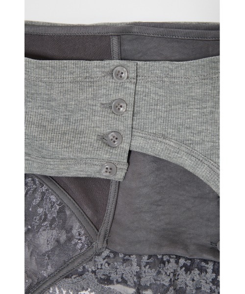 SLY(スライ)の「LINGERIE CARDIGAN WRAP ランジェリー カーディガン ラップ 春服(スカート・レディース・グレー/ホワイト・FREE)」の22枚目の写真