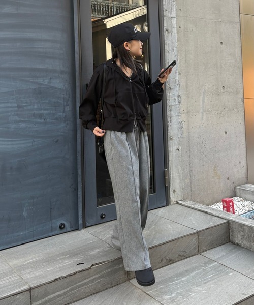 COLONY 2139(コロニートゥーワンスリーナイン)の「4WAYストレッチセンターシームワイドパンツ(その他パンツ・レディース・ブラック/グレー・X-SMALL/SMALL/MEDIUM/LARGE)」の22枚目の写真