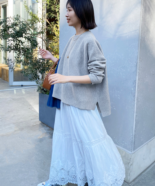 SLOBE IENA（スローブイエナ）の「《セットアップ対応可/追加》コットンダブルフェイスプルオーバー（ニット/セーター・レディース・ベージュ/ネイビー/イエロー/チャコールグレー・FREE）」の2枚目の写真