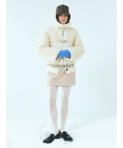 ETMON(エトモン)の「Mixed Shearling Mustang Coat,Ivory(ムートンコート・レディース・その他・FREE)」の5枚目の写真