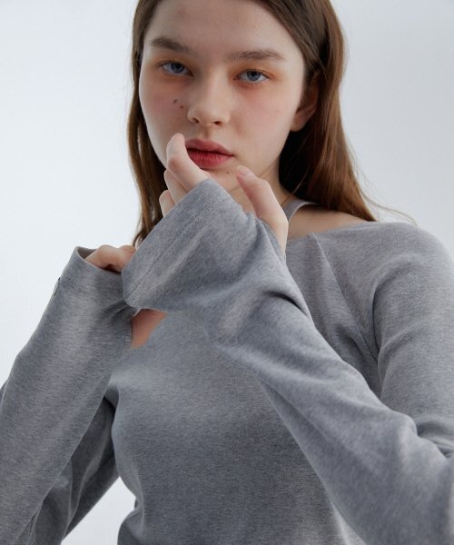 RAVEROUS(レイバーロス)の「カットワークTシャツメランジグレー(Tシャツ/カットソー・レディース・その他・1)」の4枚目の写真