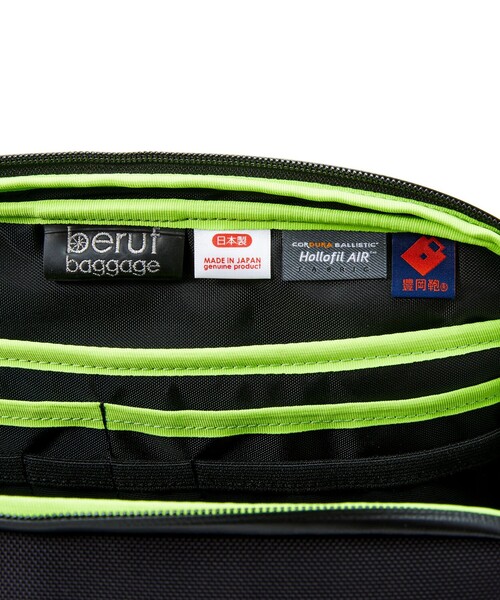 beruf baggage(ベルーフバゲッジ)の「【beruf baggage/ベルーフ バゲッジ】brf-GR21-HA URBAN EXPLORER 6.0(ショルダーバッグ・メンズ・ブラック/ネイビー・FREE)」の14枚目の写真