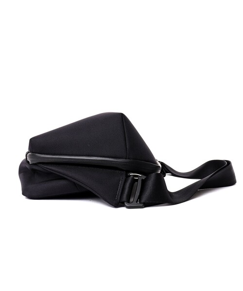 beruf baggage(ベルーフバゲッジ)の「【beruf baggage/ベルーフ バゲッジ】brf-GR21-HA URBAN EXPLORER 6.0(ショルダーバッグ・メンズ・ブラック/ネイビー・FREE)」の9枚目の写真