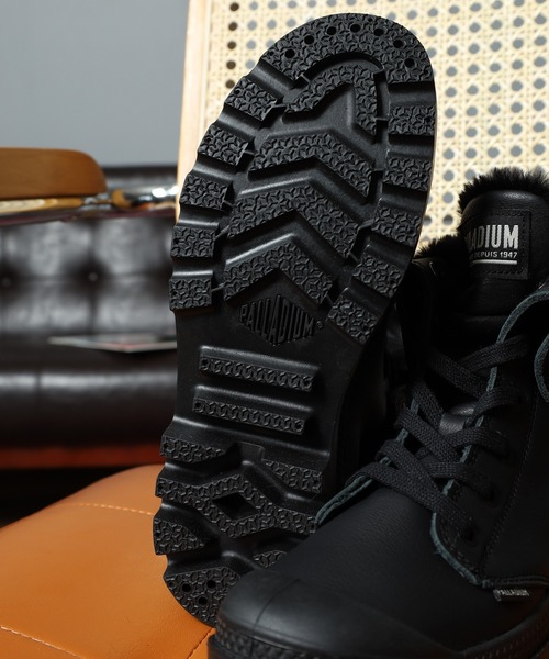 PALLADIUM(パラディウム)の「BAGGY NBK WL バギー ヌバック WL(ブーツ・レディース・ブラック・23.5cm/23cm/24.5cm/24cm/22.5cm)」の14枚目の写真
