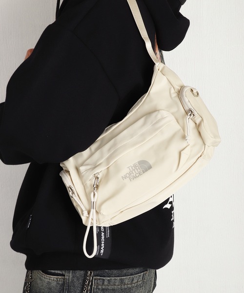 THE NORTH FACE(ザノースフェイス)の「【韓国限定・日本未入荷】THE NORTH FACE BONNEY HOBO BAG MINI / ノースフェイス ボニーホーボーバッグ ミニ(ショルダーバッグ・メンズ・クリーム/ブラック/シルバーグレー・FREE)」の20枚目の写真