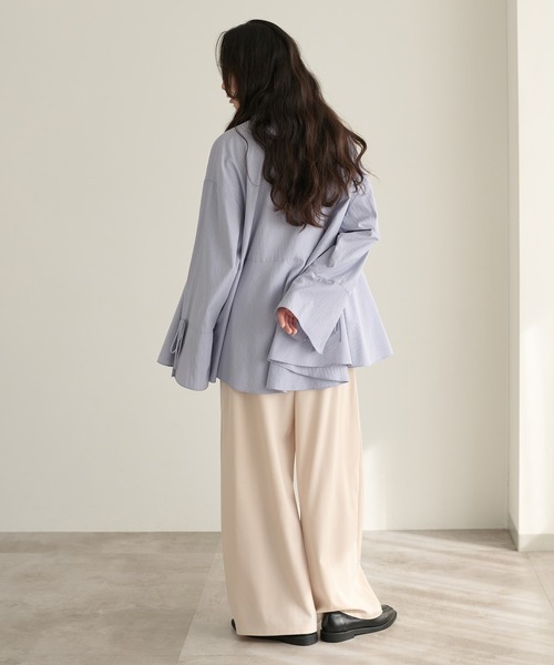 apres jour clair(アプレジュールクレア)の「【apres jour clair】ペプラムチュニックシャツ(シャツ/ブラウス・レディース・ブルー/ベージュ/アイボリー・X-LARGE/フリー)」の12枚目の写真