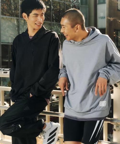 adidas（アディダス）の「DAY//0 ウーブンシャツ / RUN WV SHIRT U / アディダス adidas（シャツ/ブラウス・メンズ・ブラック・X-LARGE/SMALL/MEDIUM/LARGE/XX-LARGE）」の4枚目の写真
