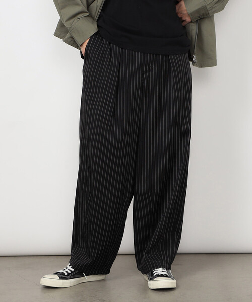 Purple&Yellow（パープルアンドイエロー）の「ストライプ ワイドテーパードパンツ（その他パンツ・メンズ・ブラック/グレー・X-SMALL/SMALL/MEDIUM/LARGE）」の11枚目の写真