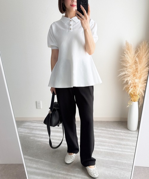 &. NOSTALGIA（アンドドットノスタルジア）の「【ZOZO限定】ペプラムポロニット（ニット/セーター・レディース・ホワイト/ライトピンク/ライトブルー/ブラック・M）」の5枚目の写真