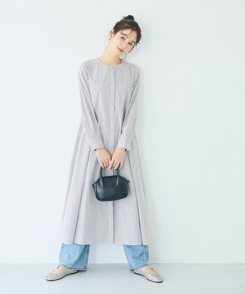 coca（coca）（コカ）の「SOLOTEX(R)使用フレアシャツワンピース（シャツワンピース・レディース・ホワイト/ブルー・S/M/L）」の3枚目の写真