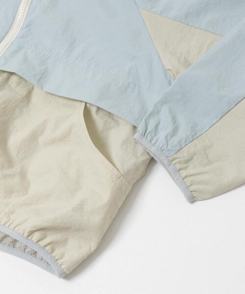 URBAN RESEARCH DOORS(アーバンリサーチドアーズ)の「『150サイズあり』パッカブルウィンドブレーカー(KIDS)(その他アウター・キッズ・ブルー系その他/グレー系その他・105/120/150/135)」の4枚目の写真