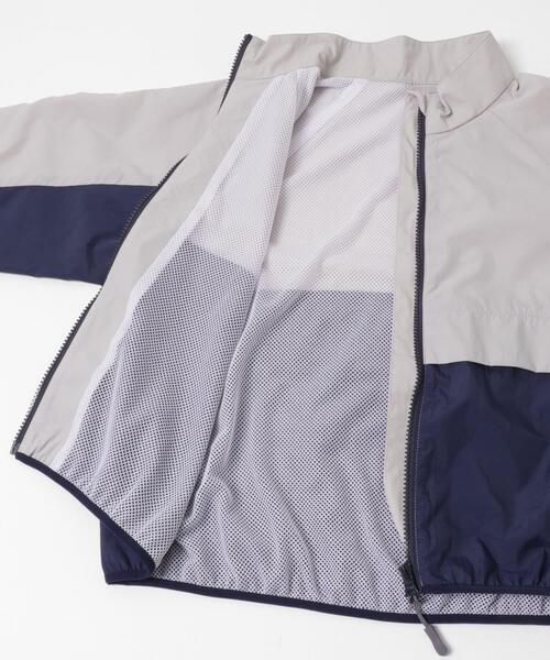 URBAN RESEARCH DOORS(アーバンリサーチドアーズ)の「『150サイズあり』パッカブルウィンドブレーカー(KIDS)(その他アウター・キッズ・ブルー系その他/グレー系その他・105/120/150/135)」の7枚目の写真
