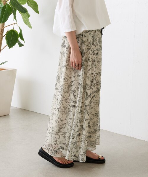 BEARDSLEY（ビアズリー）の「更紗柄サルエルワイドパンツ（その他パンツ・レディース・ベージュ・FREE）」の5枚目の写真