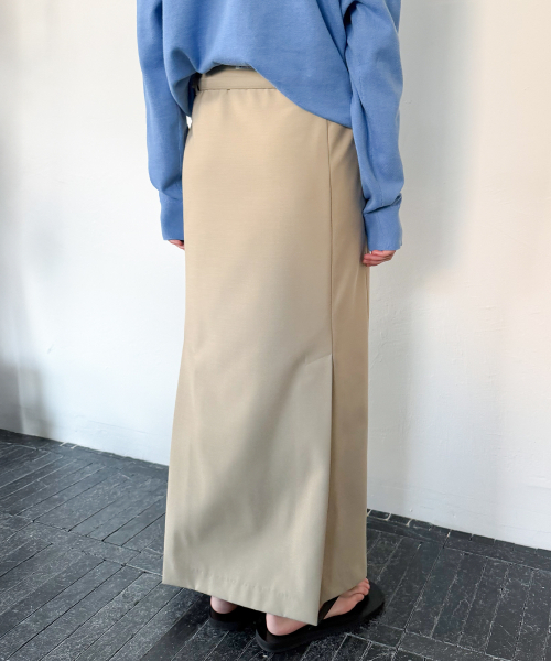 LEVAR(レバー)の「Belted Double Slit Maxi Skirt - Pebble Beige(スカート・レディース・その他・X-SMALL/SMALL/MEDIUM)」の4枚目の写真