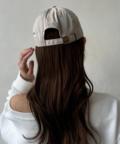 DouDou(ドゥドゥ)の「撥水加工ナイロンキャップ(ハット・レディース・グレイッシュベージュ/ブラック・FREE)」の11枚目の写真