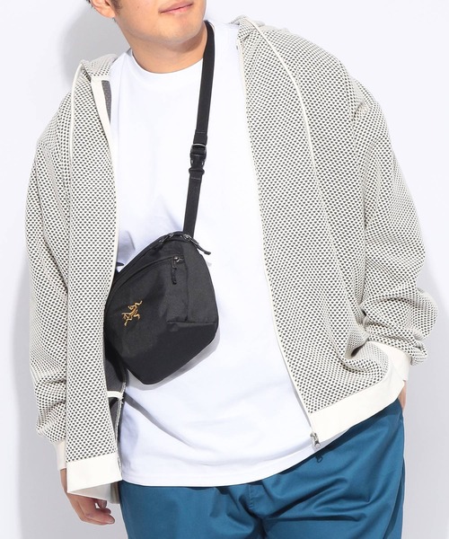 SAKAZEN(サカゼン)の「パーカー 長袖 メンズ 大きいサイズ バーズアイ ジャガード フルジップ PLEGGI (プレッジ)(パーカー・メンズ・ホワイト/ブラック・3L/4L/5L)」の2枚目の写真