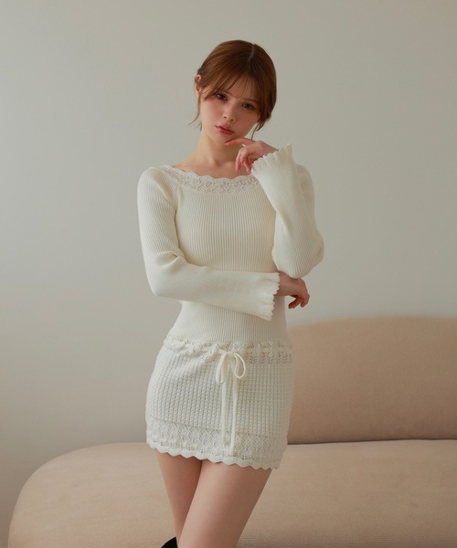 M DOLLY(エムドリー)の「lace pattern lilya mini dress/レースパターンリリアミニドレス(ワンピース・レディース・モカ/アイボリー・FREE)」の6枚目の写真