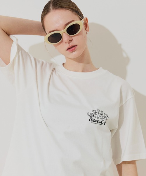 coca(coca)(コカ)の「ユニセックス キャラプリントT(Tシャツ/カットソー・メンズ・ネイビー/ホワイト・L/XL/M)」の1枚目の写真