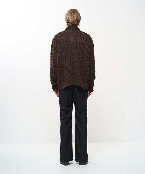Juha(ユハ)の「COLLARED ARGYLE CARDIGAN(カーディガン/ボレロ・メンズ・ネイビー/ブラウン/ブラック・4/3)」の9枚目の写真