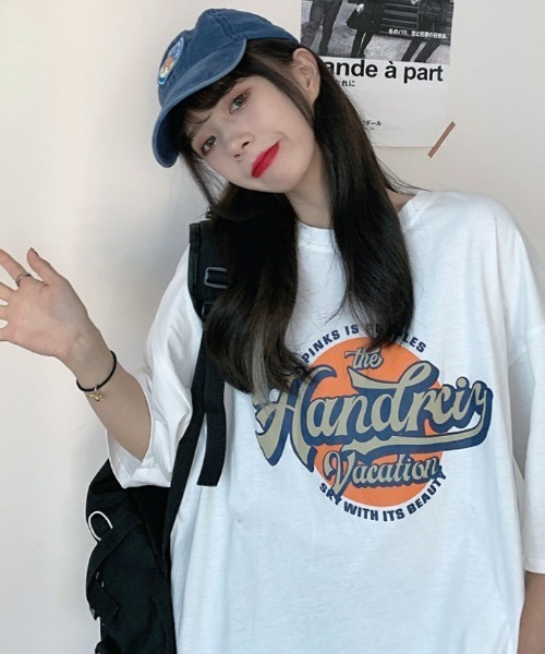 ARCADE(アーケード)の「カレッジロゴ Tシャツ 半袖 ビッグシルエット ヴィンテージスタイル テロンテロン生地(Tシャツ/カットソー・レディース・ホワイト/ブラック/ホワイト系2/ブラック系2・フリー)」の14枚目の写真