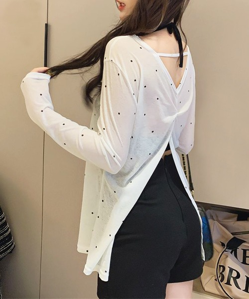 core core(コアコア)の「【冷房・UV対策に◎】ドット柄カシュクールシアーVネックトップス(Tシャツ/カットソー・レディース・ホワイト/ベージュ/ブラック/ピンク・FREE)」の7枚目の写真