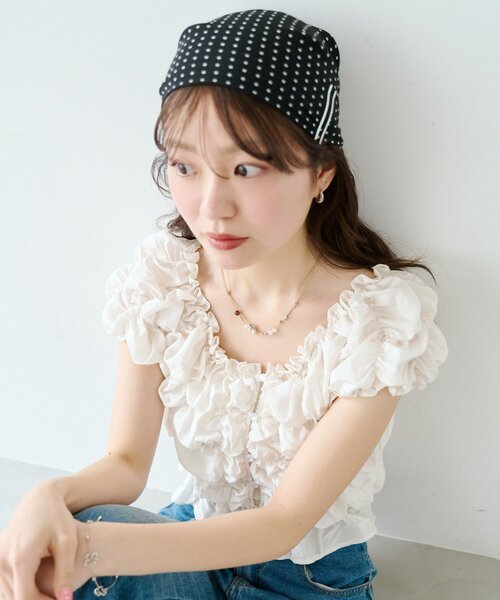 Kastane(カスタネ)の「マルチスクエアスカーフ(バンダナ/スカーフ・レディース・レモンイエロー/ブラック/ベージュ/ブラウン・FREE)」の5枚目の写真