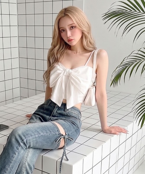 Ada.（エイダ）の「カットアウト リボンデザイン タイトフレアデニム（デニムパンツ・レディース・ライトブルー/ブルー/インディゴブルー・S/M）」の22枚目の写真