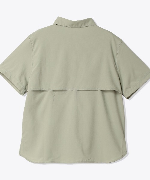Columbia(コロンビア)の「コロンビア シルバーリッジユーティリティIIショートスリーブシャツ(シャツ/ブラウス・レディース・ホワイト/ブラウン・XL/L/M)」の3枚目の写真