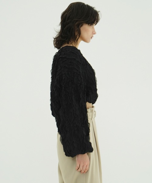 CLANE(クラネ)の「TOPSTITCHED FRILL BOLERO(カーディガン/ボレロ・レディース・ブラック/アイボリー・F)」の17枚目の写真