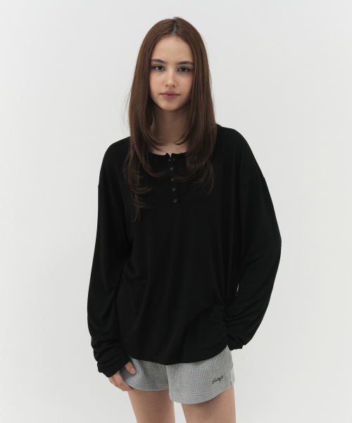LAZYZ(レイジジ)の「クールライトヘンリーネックロングスリーブTシャツ(4色展開)(Tシャツ/カットソー・メンズ・ブラック/ホワイト/PINK/ライトグレー・FREE)」の7枚目の写真