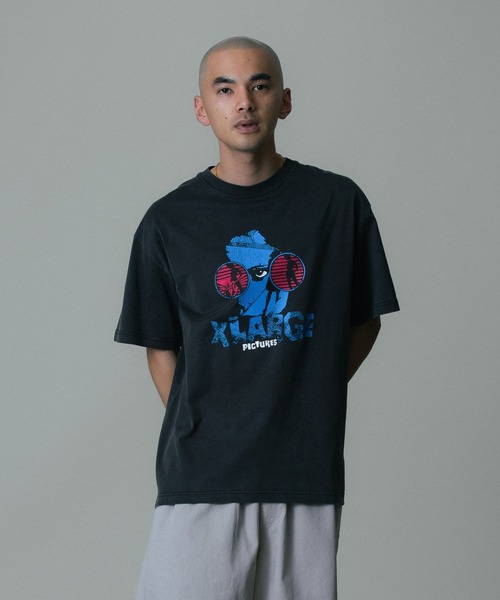 XLARGE(エクストララージ)の「PICTURES S/S TEE(Tシャツ/カットソー・メンズ・ブラック/ブラウン/パープル・S/M/L/XL)」の2枚目の写真