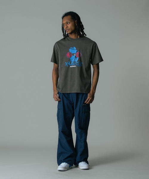 XLARGE(エクストララージ)の「PICTURES S/S TEE(Tシャツ/カットソー・メンズ・ブラック/ブラウン/パープル・S/M/L/XL)」の13枚目の写真