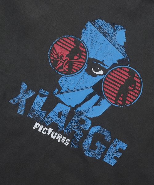 XLARGE(エクストララージ)の「PICTURES S/S TEE(Tシャツ/カットソー・メンズ・ブラック/ブラウン/パープル・S/M/L/XL)」の6枚目の写真