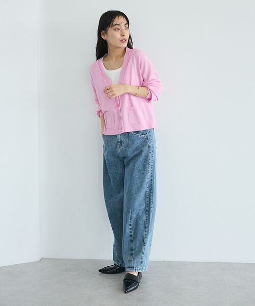 CRAFT STANDARD BOUTIQUE(クラフトスタンダードブティック)の「Vネックニットカーディガン(カーディガン/ボレロ・レディース・ブルー/ダークグレー/ピンク/ライトグレー・FREE)」の20枚目の写真