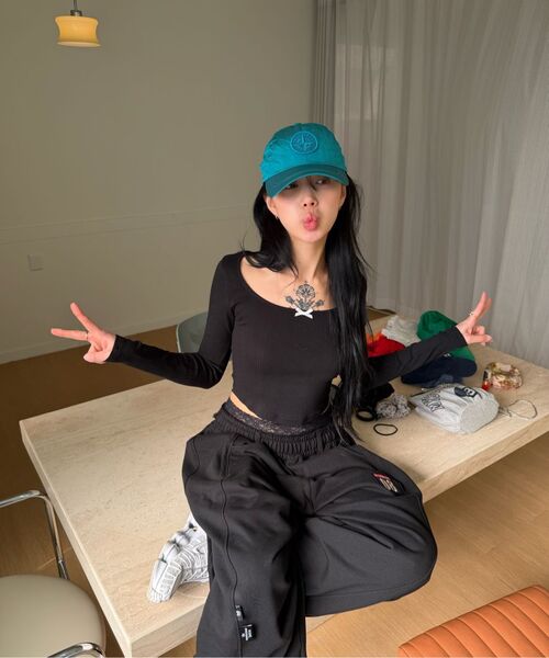 THE MYSTERIOUS HOTEL（ザミステリアスホテル）の「CUT-OFF ROUTE 08 WIDE PT [BLACK]（スウェットパンツ・レディース・その他・FREE）」の6枚目の写真