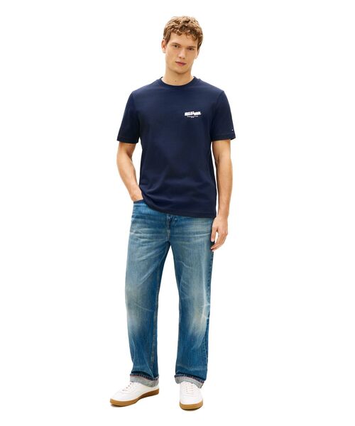 TOMMY HILFIGER(トミーヒルフィガー)の「フォトプリントヒルフィガーTシャツ(Tシャツ/カットソー・メンズ・ホワイト/マルチ・X-LARGE/MEDIUM/LARGE/SMALL)」の8枚目の写真