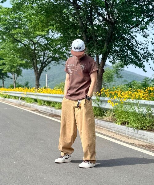 VENHIT(ベンヒット)の「スターフィッシュ ヘンリーネック ワッフルTシャツ(Tシャツ/カットソー・レディース・アイボリー/ブラック/ブラウン・MEDIUM/LARGE)」の6枚目の写真