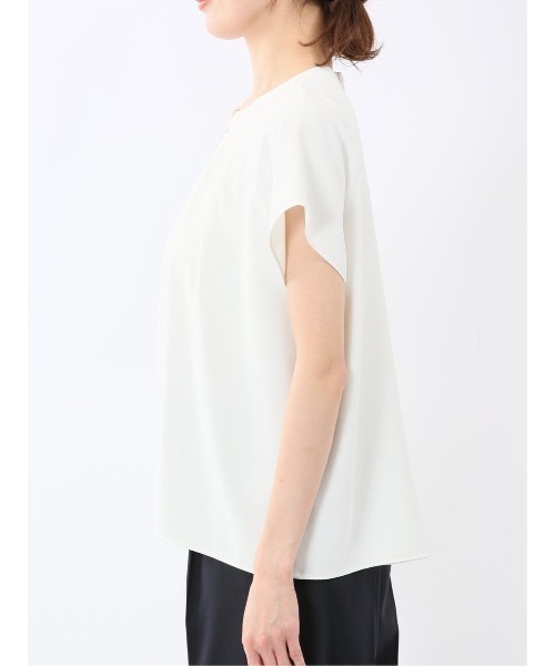 m.f.editorial(エムエフエディトリアル)の「【Tブラウス ストレッチ ウォッシャブル】m.f.エディトリアル レディース キーネック 半袖 プルオーバー ブラウス(シャツ/ブラウス・レディース・グレー系その他2/ネイビー/アイボリー/ピンク系その他・MEDIUM/LARGE)」の13枚目の写真