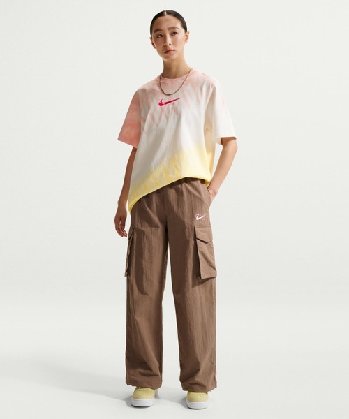 NIKE（ナイキ）の「ナイキ NIKE ナイキ   NSW プール パーティ S/S Tシャツ（Tシャツ/カットソー・レディース・ピンク/ライトグリーン・S/M/L/XL）」の9枚目の写真