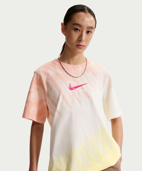 NIKE（ナイキ）の「ナイキ NIKE ナイキ   NSW プール パーティ S/S Tシャツ（Tシャツ/カットソー・レディース・ピンク/ライトグリーン・S/M/L/XL）」の7枚目の写真