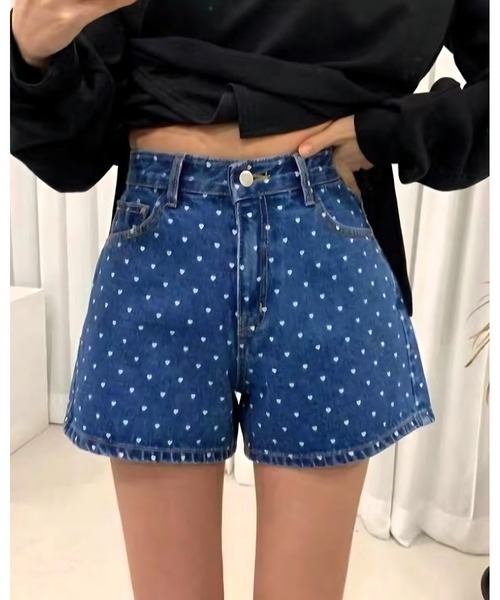 inst.ALL(インストール)の「ハートドット柄デニムショートパンツ(デニムパンツ・レディース・ブルー/ブラック・L/M/S)」の2枚目の写真
