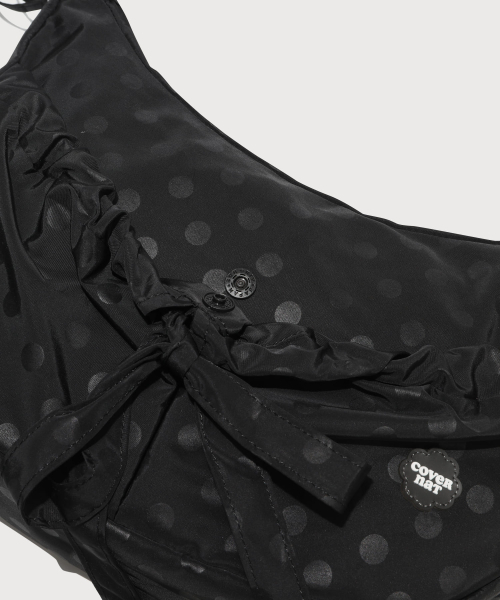 COVERNAT WOMAN（カバーナットウーマン）の「クローバーハートシャーリングミディアムナイロンホーボーバッグ Black dot（ショルダーバッグ・レディース・その他・FREE）」の6枚目の写真