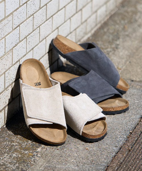 BIRKENSTOCK(ビルケンシュトック)の「ベイクルーズ限定モデル【BIRKENSTOCK/ビルケンシュトック】SOLANA(サンダル・レディース・チャコールグレー/アイボリー・22.5cm/23cm/24cm/24.5cm/25cm)」の3枚目の写真